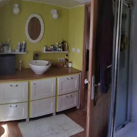 Bed & Breakfast Un Petit Coin Paisible Et Frais - Piscine A 3 Mins *