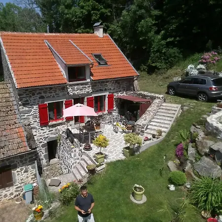 Un Petit Coin Paisible Bed & Breakfast *